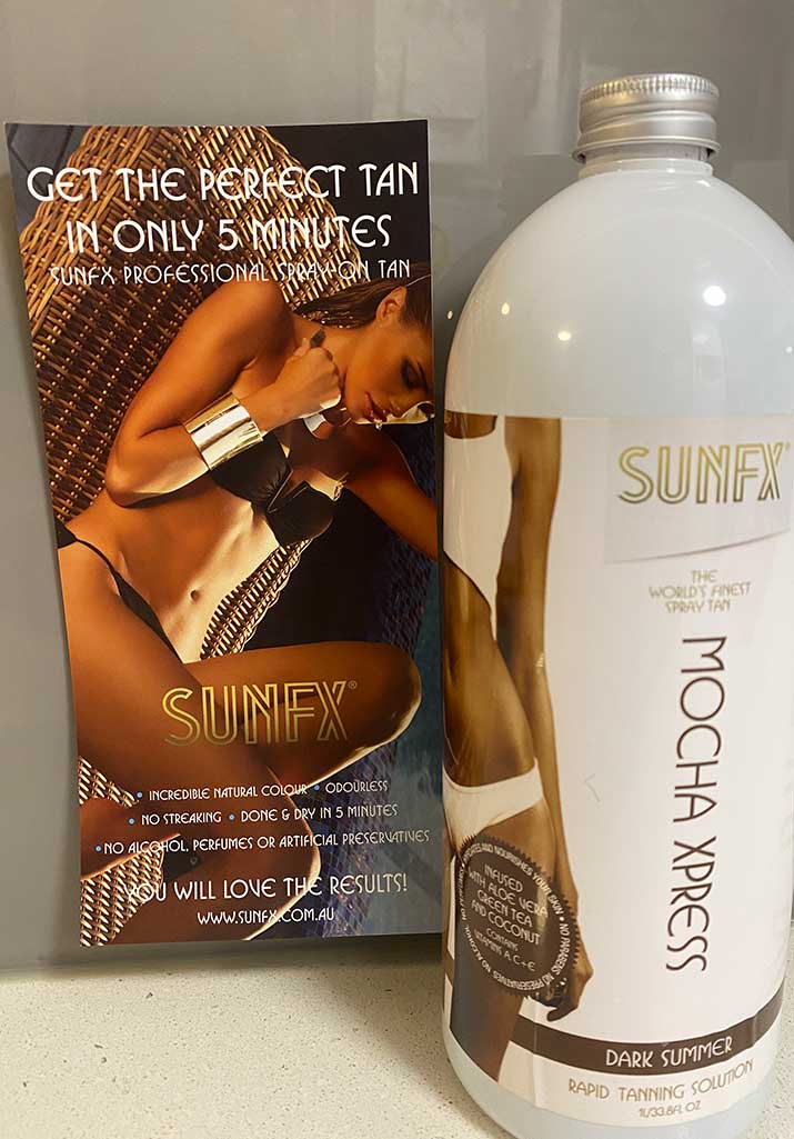 spray-tan-mocha-vert